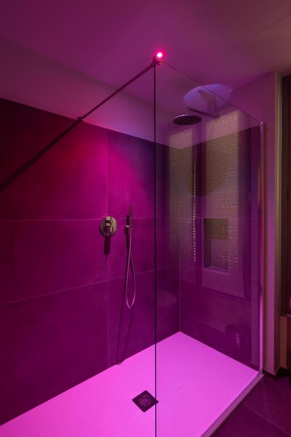 30Cavour Luxury Suites Pavia Bagian luar foto