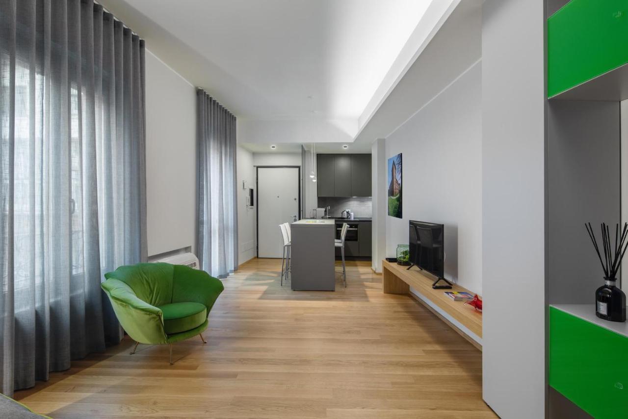 30Cavour Luxury Suites Pavia Bagian luar foto