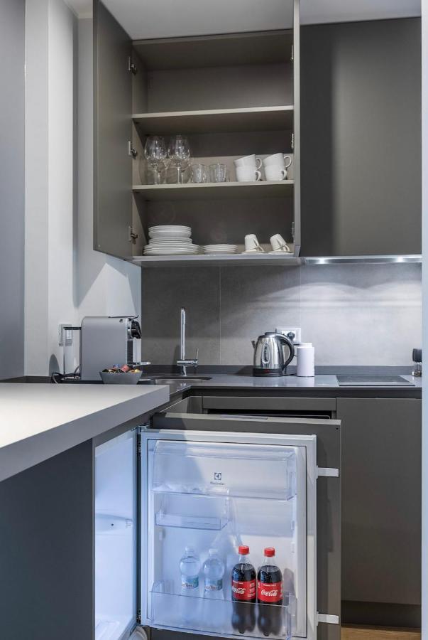 30Cavour Luxury Suites Pavia Bagian luar foto